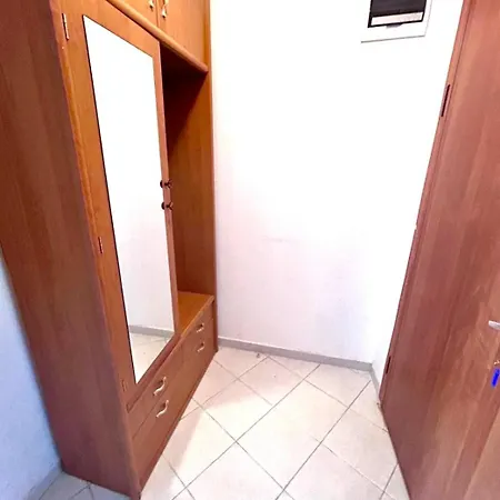 Daire Seaview,parking & Garden 1br Sozopol-beach *