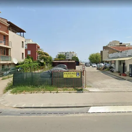 Daire Seaview,parking & Garden 1br Sozopol-beach